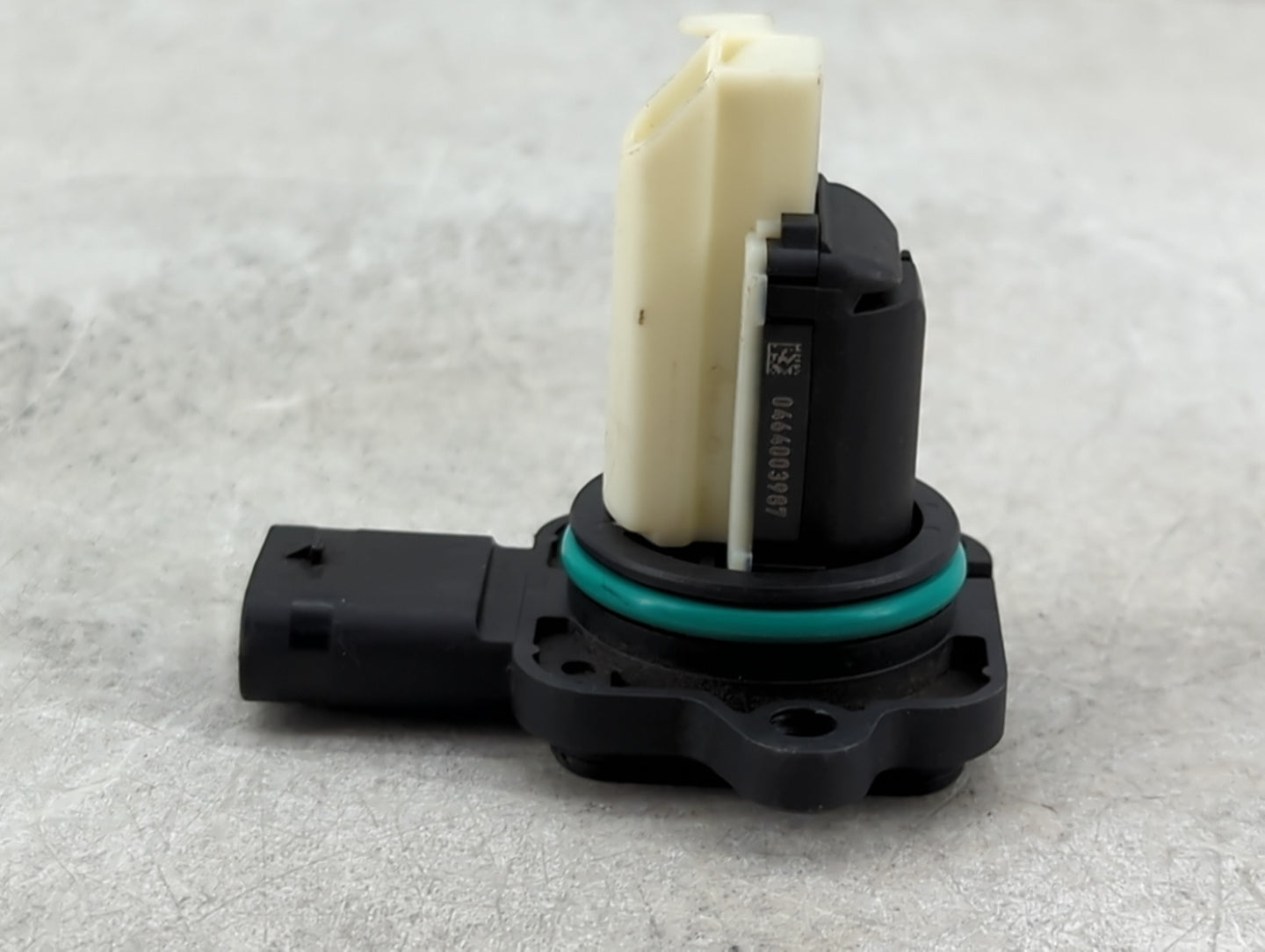 2011-2011 Bmw 528i Mass Air Flow Meter Maf - Oemusedautoparts1.com