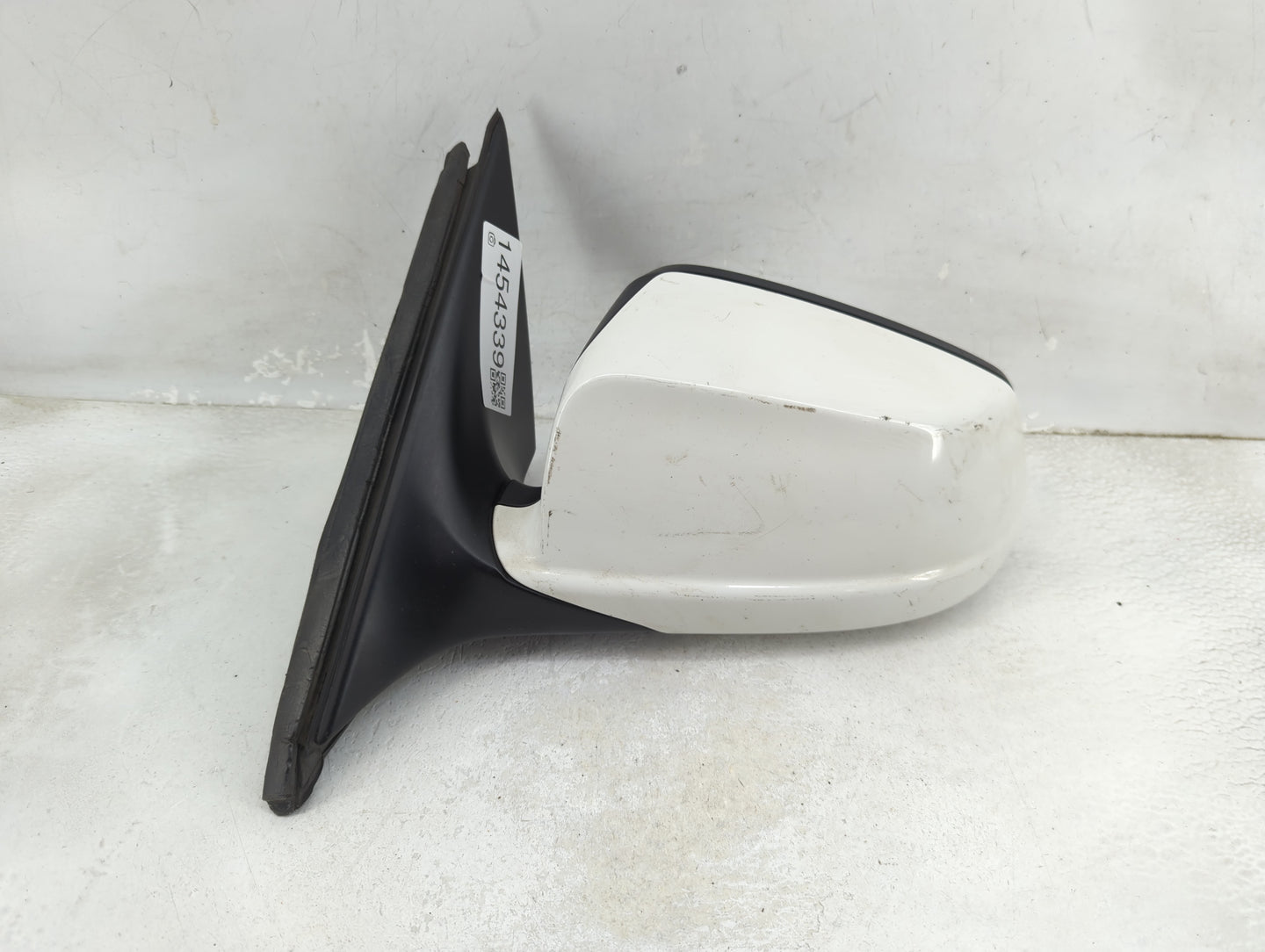 2011-2012 Bmw 528i Driver Side View Mirror - Left Door Mirror OEM Used - Oemusedautoparts1.com