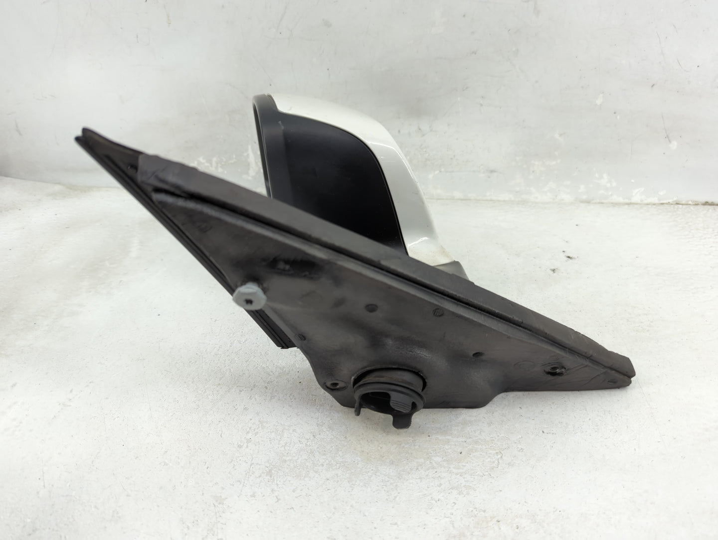 2011-2012 Bmw 528i Driver Side View Mirror - Left Door Mirror OEM Used - Oemusedautoparts1.com