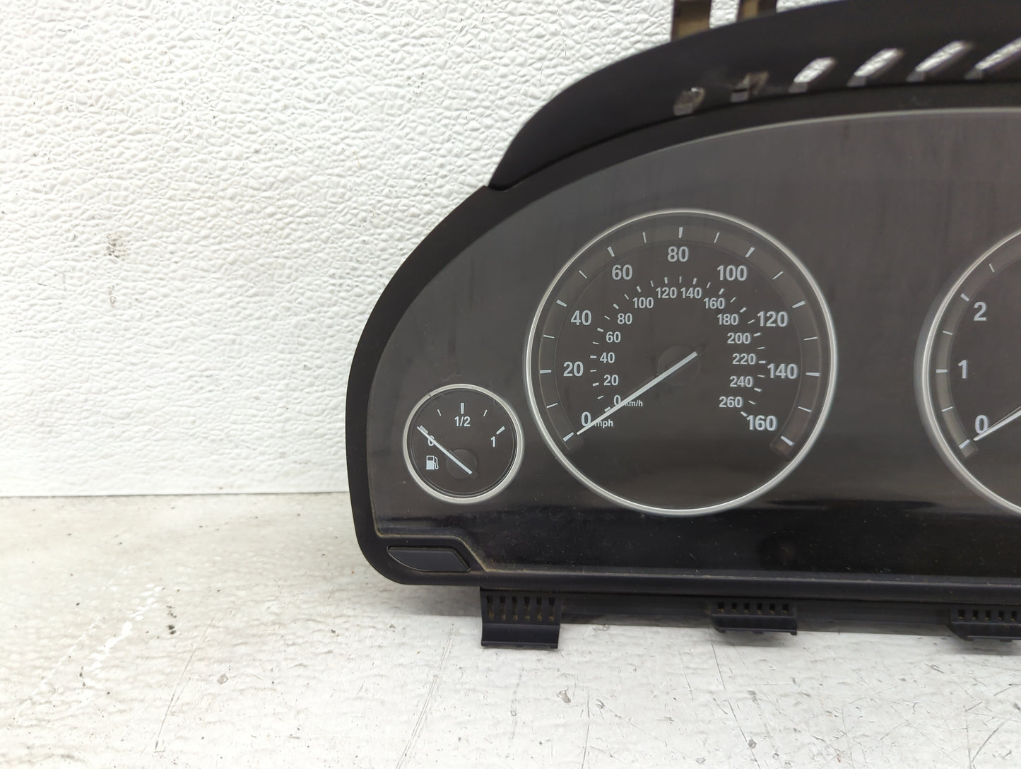2011 Bmw 528i Instrument Cluster Speedometer Gauges P/N:9227606-01 Miles: Fits OEM Used Auto Parts - Oemusedautoparts1.com