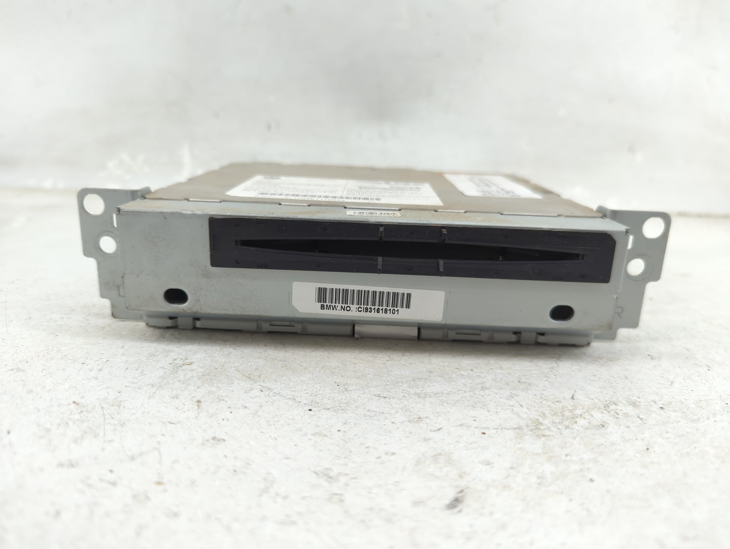 2011-2012 Bmw 528i Radio AM FM Cd Player Receiver Replacement P/N:9273862 Fits Fits 2011 2012 OEM Used Auto Parts - Oemuseda