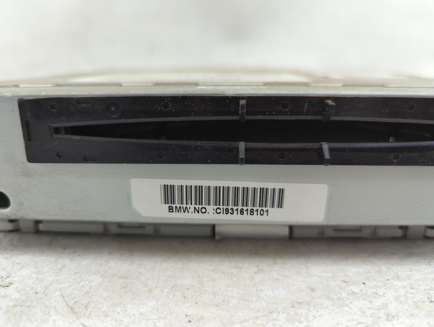 2011-2012 Bmw 528i Radio AM FM Cd Player Receiver Replacement P/N:9273862 Fits Fits 2011 2012 OEM Used Auto Parts - Oemuseda