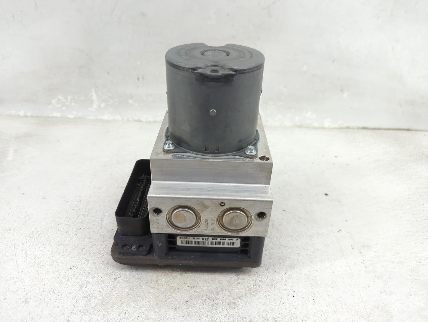 2011-2012 Bmw 528i ABS Pump Control Module Replacement P/N:6851376-01 Fits Fits 2011 2012 OEM Used Auto Parts - Oemusedautop