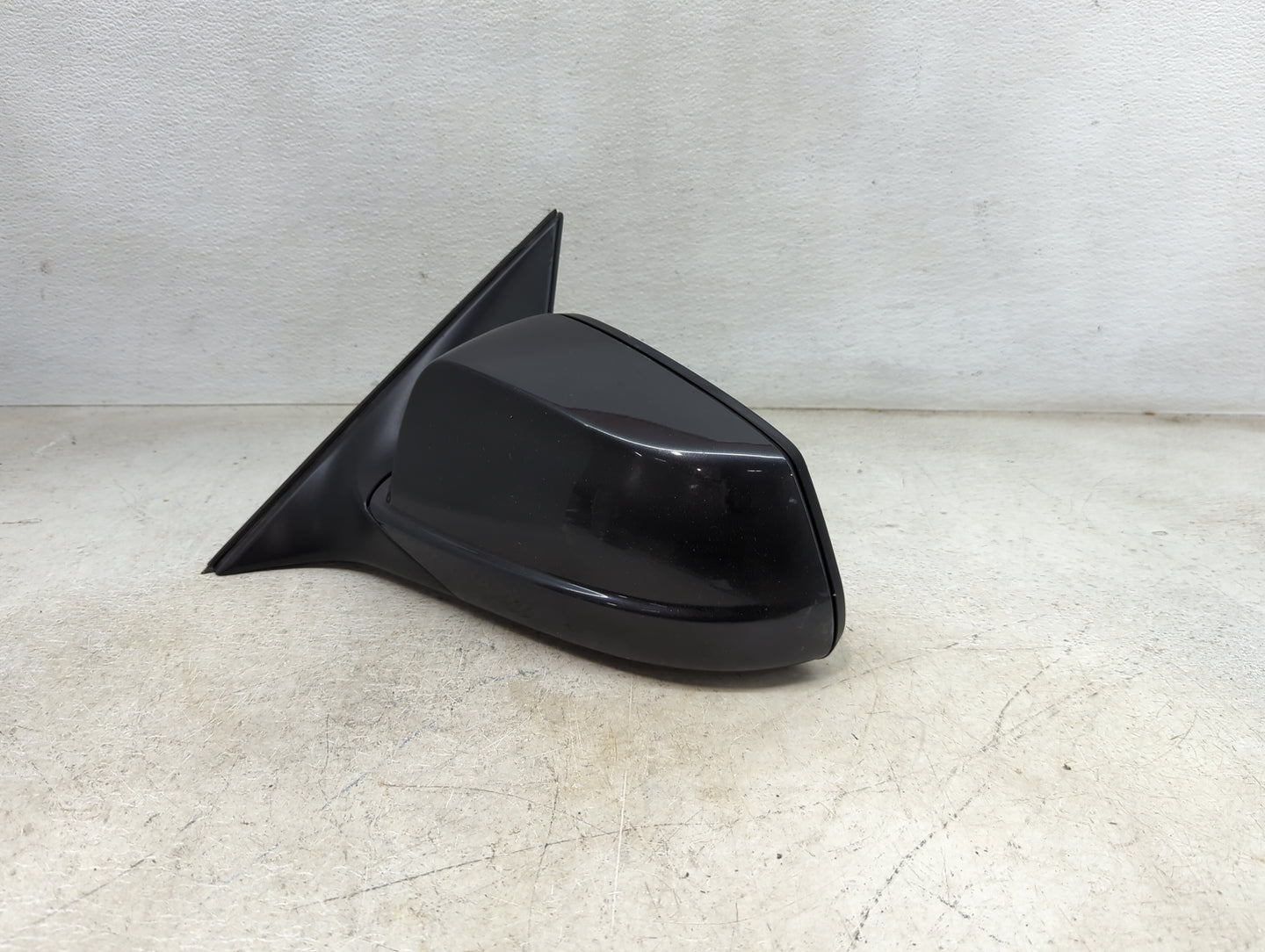 2011-2012 Bmw 528i Driver Side View Mirror - Left Door Mirror OEM Used - Oemusedautoparts1.com