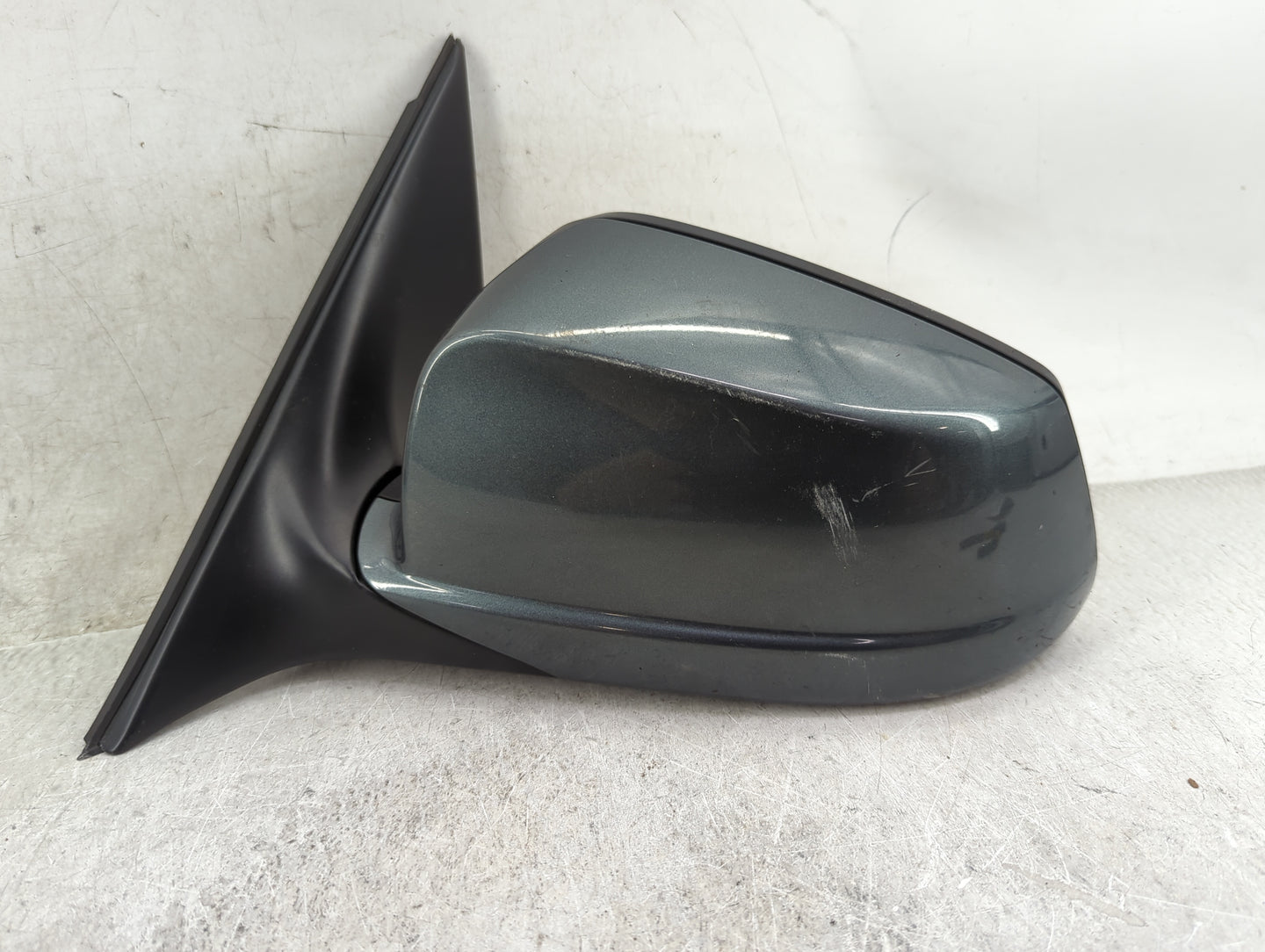 2011-2012 Bmw 528i Driver Side View Mirror - Left Door Mirror OEM Used - Oemusedautoparts1.com
