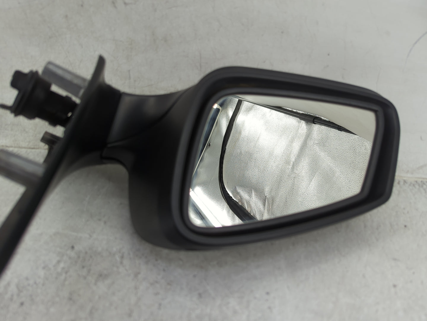 2011-2012 Bmw 528i Driver Side View Mirror - Left Door Mirror OEM Used - Oemusedautoparts1.com
