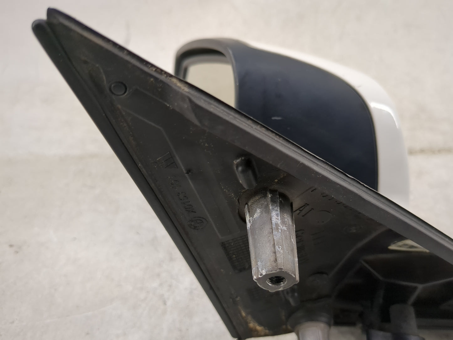 2011-2012 Bmw 528i Driver Side View Mirror - Left Door Mirror OEM Used - Oemusedautoparts1.com