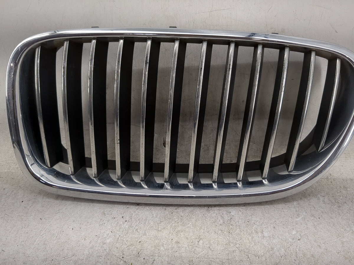 2011-2013 Bmw 528i Front Grille Bumper Not Included 1459890 - Oemusedautoparts1.com