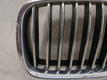 2011-2013 Bmw 528i Front Grille Bumper Not Included 1459890