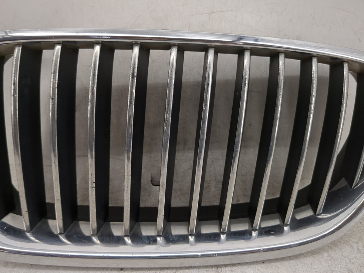 2011-2013 Bmw 528i Front Grille Bumper Not Included 1459890 - Oemusedautoparts1.com