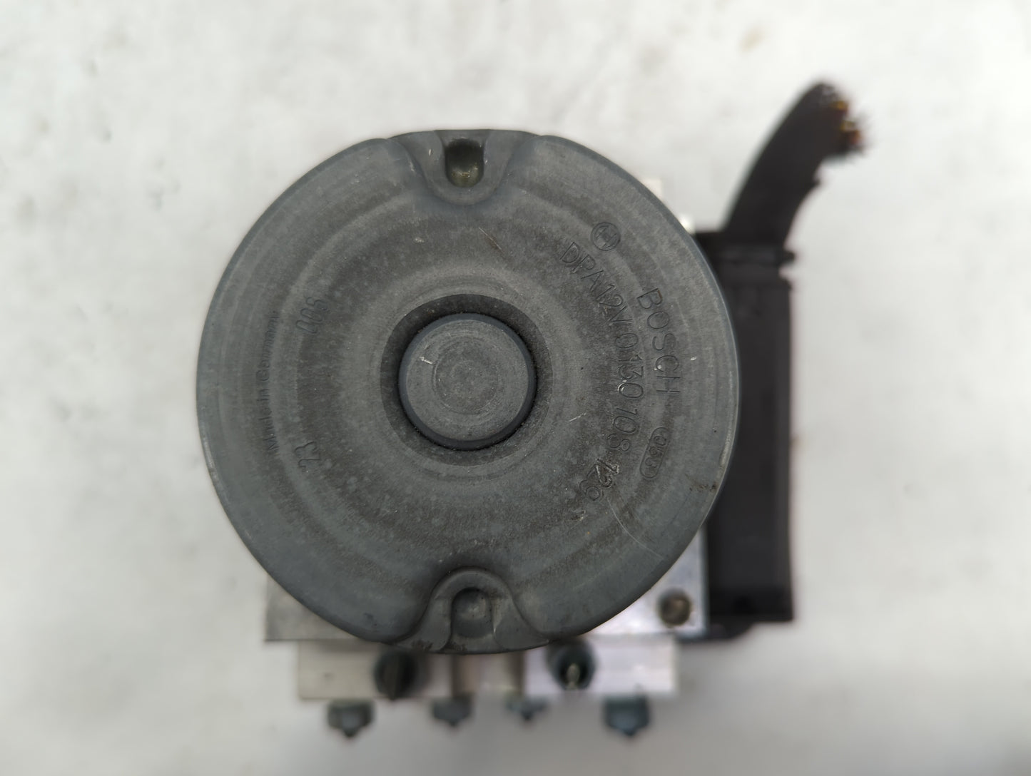 2011-2012 Bmw 528i ABS Pump Control Module Replacement P/N:34516856841-01 269587, 6856838, 0265943083 Fits Fits 2011 2012 OE