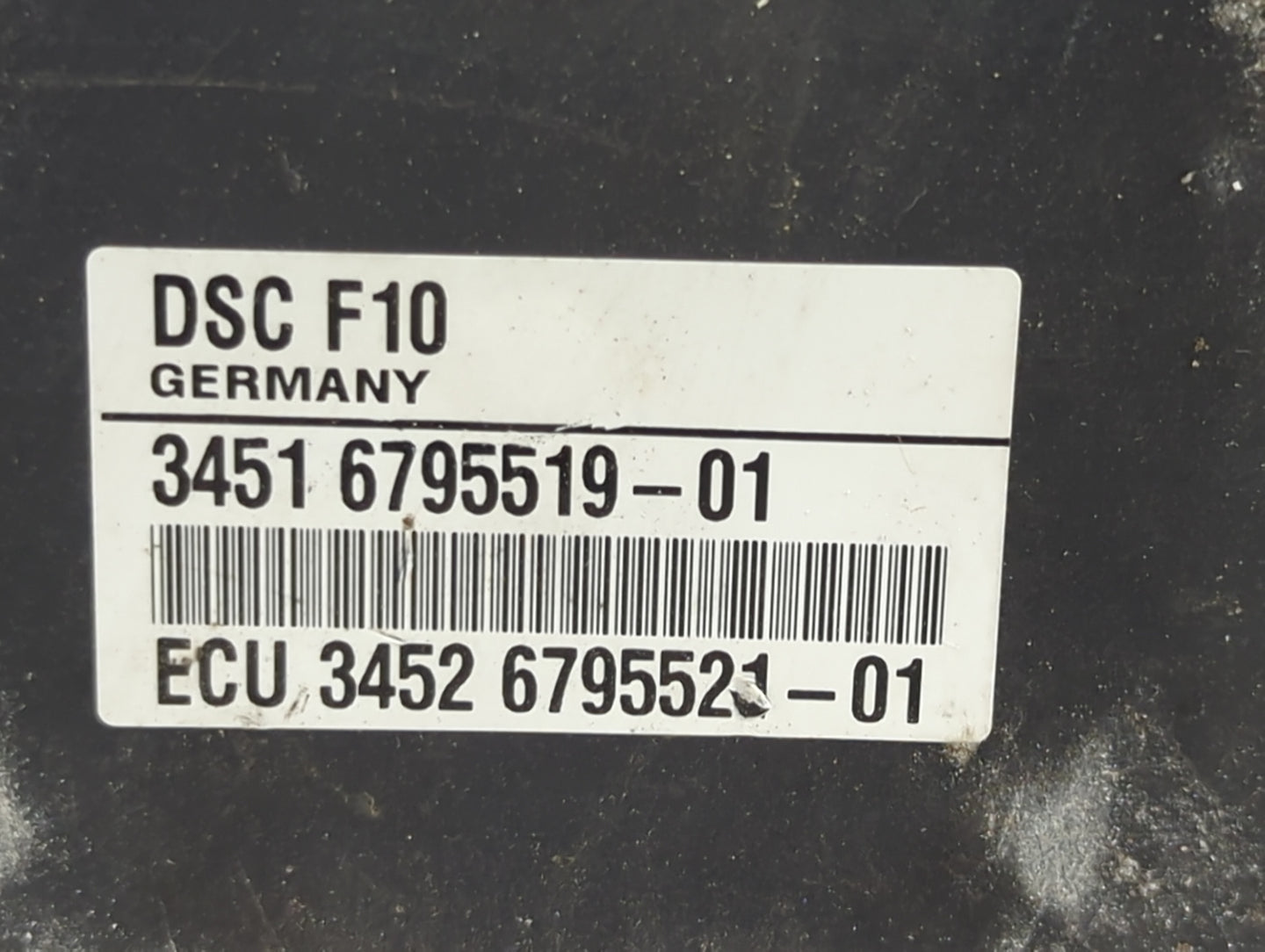 2011-2012 Bmw 528i ABS Pump Control Module Replacement P/N:34516856841-01 269587, 6856838, 0265943083 Fits Fits 2011 2012 OE