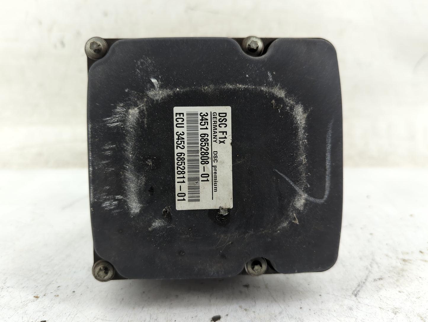 2011-2012 Bmw 528i ABS Pump Control Module Replacement P/N:34516856841-01 269587, 6856838, 0265943083 Fits Fits 2011 2012 OE
