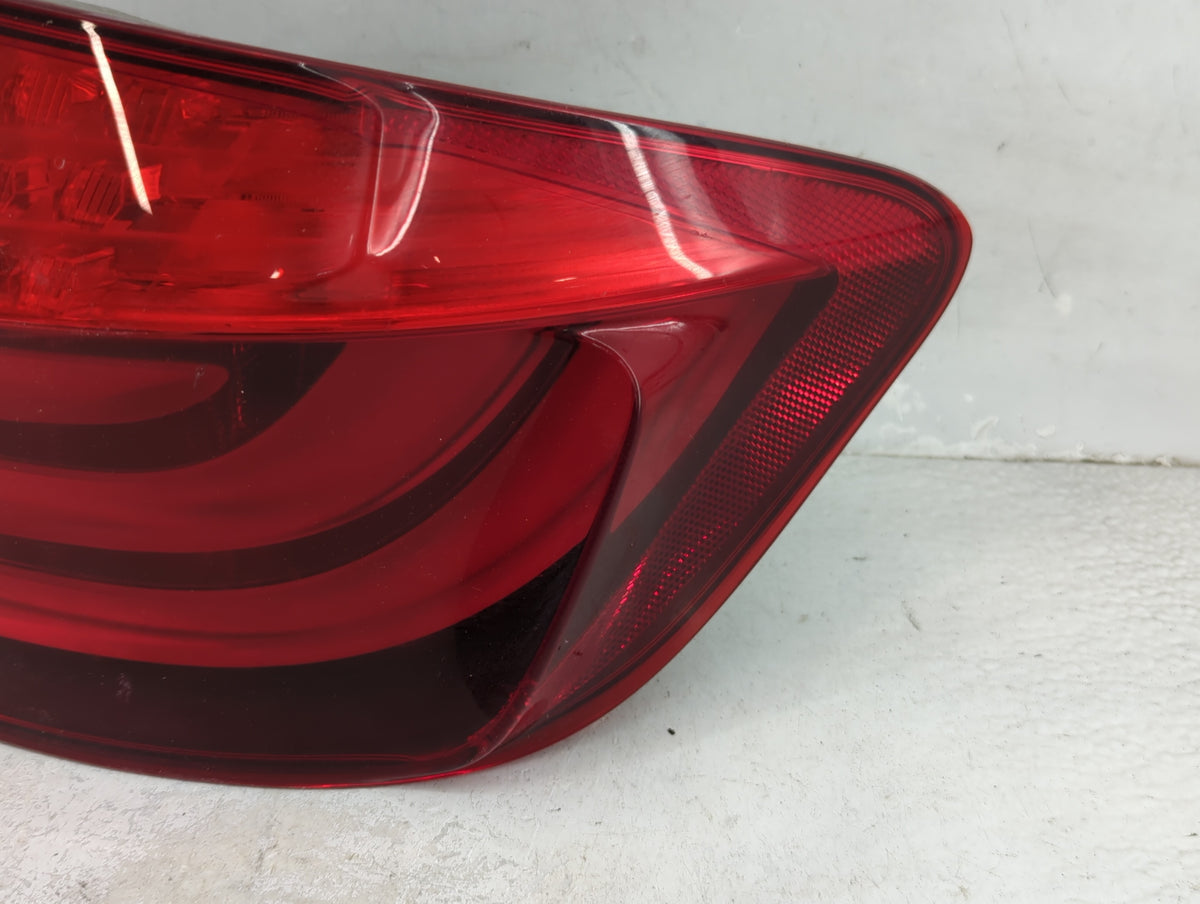2011 Bmw 528i Tail Light Assembly Passenger Right OEM P/N:173462-02 Fits OEM Used Auto Parts - Oemusedautoparts1.com