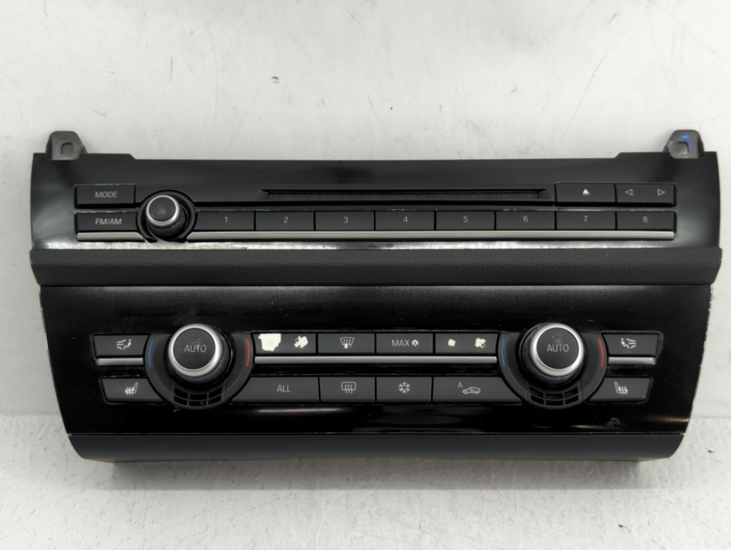 2011-2012 Bmw 528i Radio AM FM Cd Player Receiver Replacement P/N:9263749 9241241, C873768, 65577501 Fits Fits 2011 2012 OEM