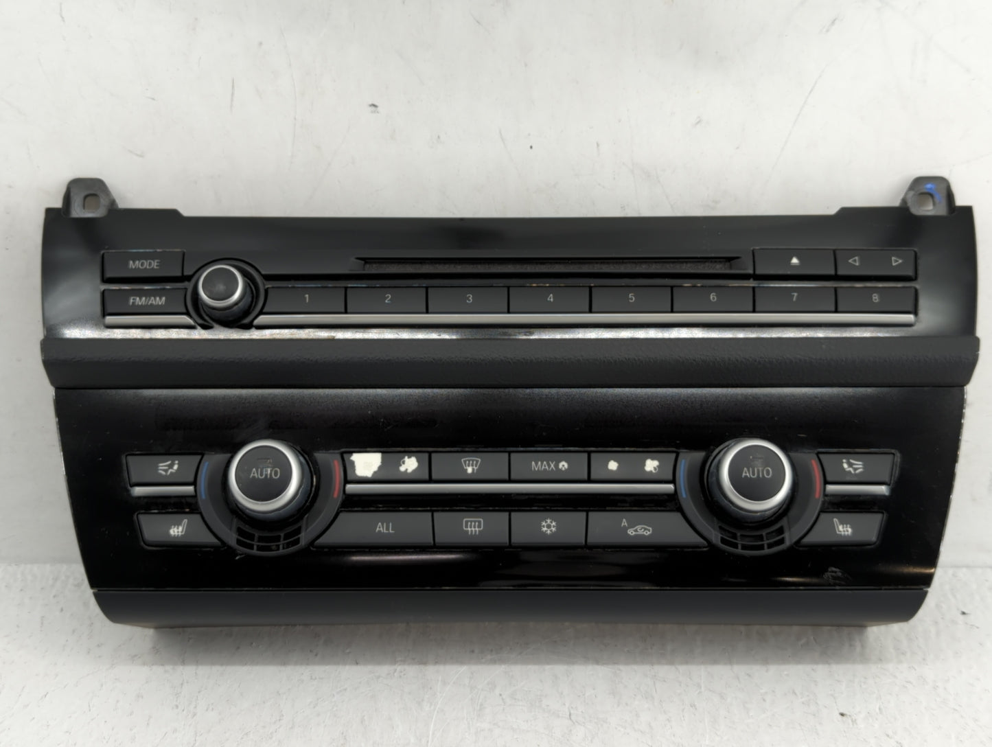 2011-2012 Bmw 528i Radio AM FM Cd Player Receiver Replacement P/N:9263749 9241241, C873768, 65577501 Fits Fits 2011 2012 OEM