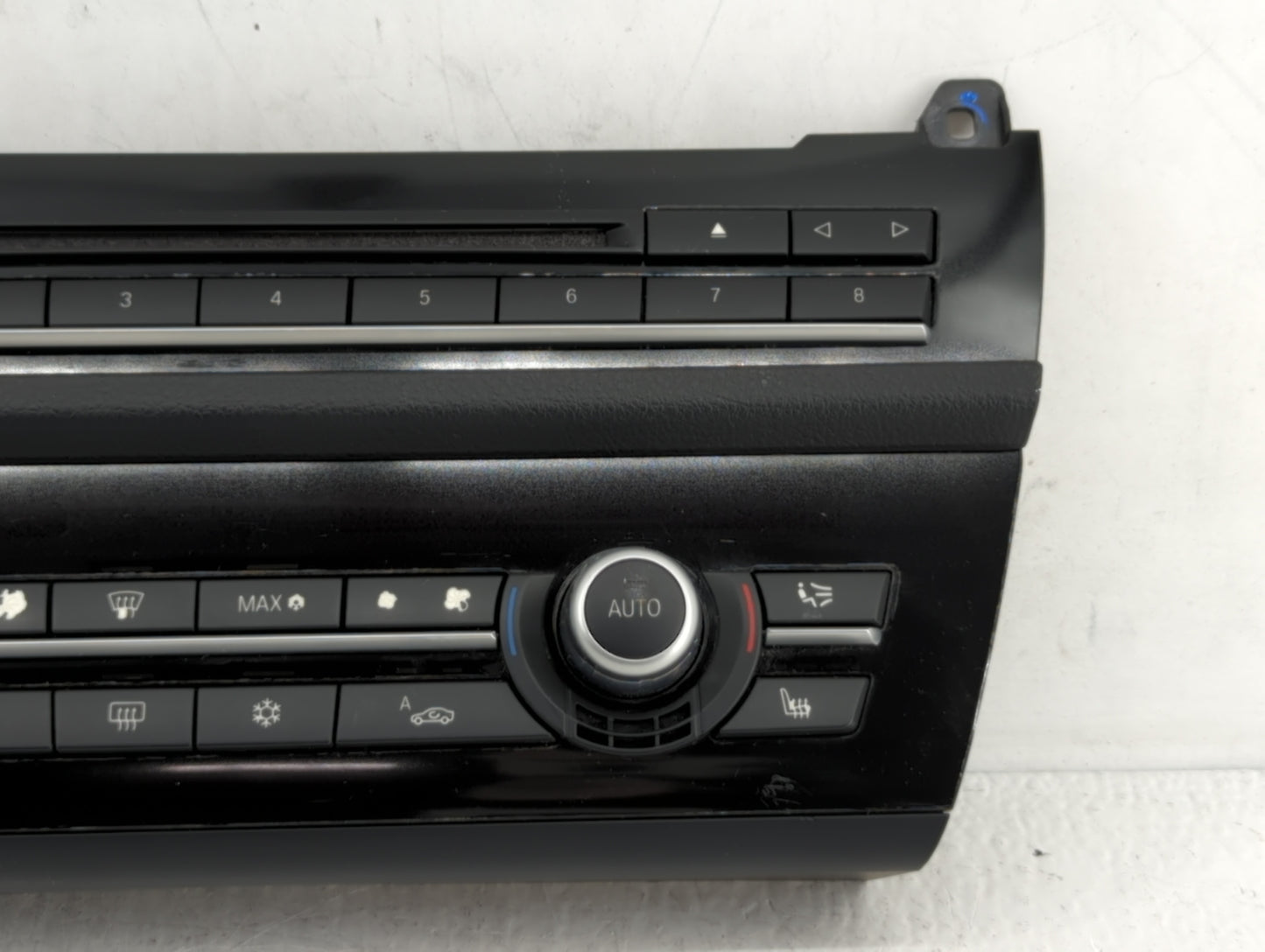 2011-2012 Bmw 528i Radio AM FM Cd Player Receiver Replacement P/N:9263749 9241241, C873768, 65577501 Fits Fits 2011 2012 OEM