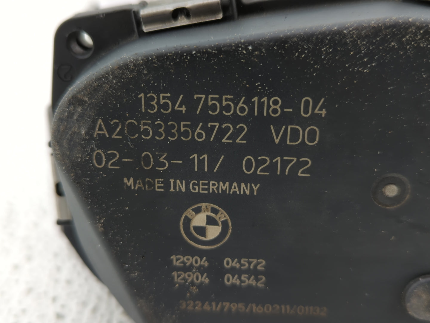 2008-2011 Bmw 528i Throttle Body P/N:7556118-01 1354 7556118-03, 1354 7556118-04 Fits Fits 2007 2008 2009 2010 2011 2012 201