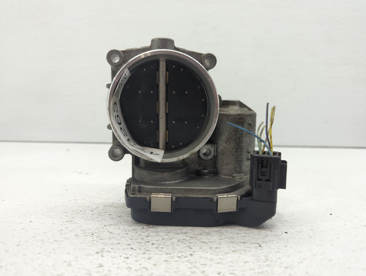 2008-2011 Bmw 528i Throttle Body P/N:1354 7556118 04 Fits Fits 2007 2008 2009 2010 2011 2012 2013 OEM Used Auto Parts - Oemu