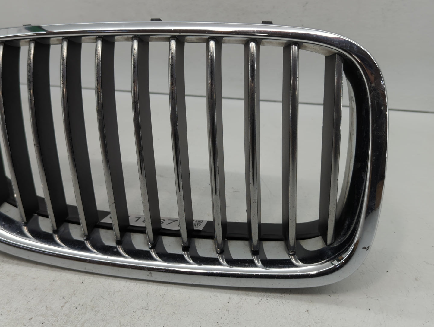 2011-2013 Bmw 528i Front Bumper Grille Cover - Oemusedautoparts1.com