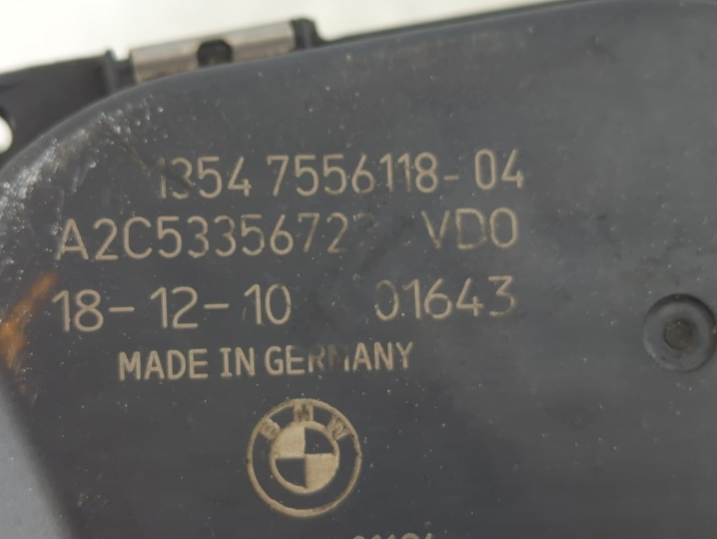 2008-2011 Bmw 528i Throttle Body P/N:A2C53356722 1354 7556118-04 Fits Fits 2007 2008 2009 2010 2011 2012 2013 OEM Used Auto 