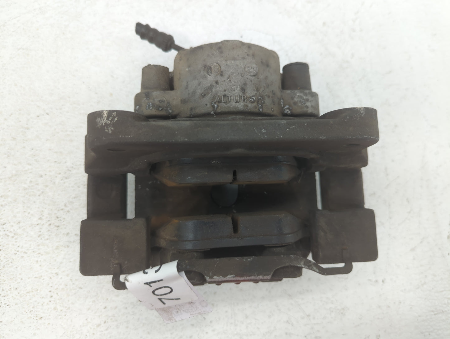 2011-2016 Bmw 528i Front Passenger Right Brake Caliper 701373 - Oemusedautoparts1.com