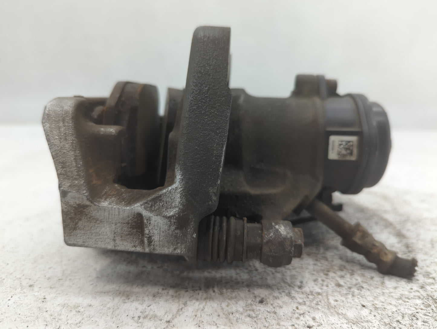2011-2016 Bmw 528i Front Passenger Right Brake Caliper 701398 - Oemusedautoparts1.com