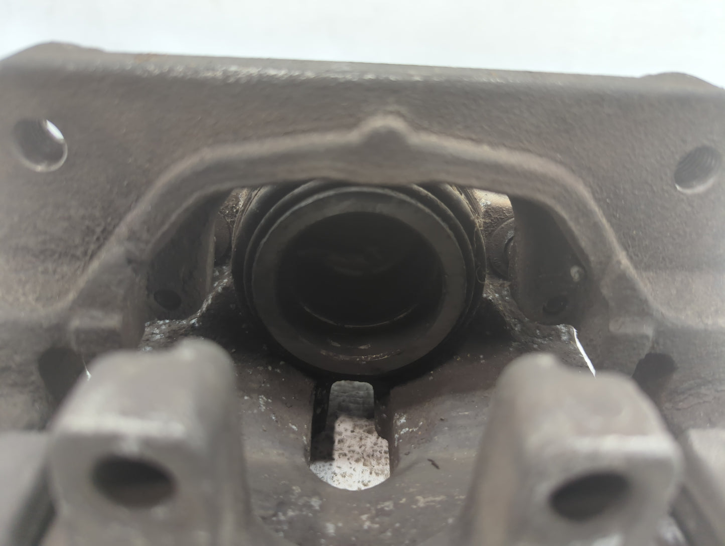 2011-2016 Bmw 528i Front Driver Left Brake Caliper - Oemusedautoparts1.com
