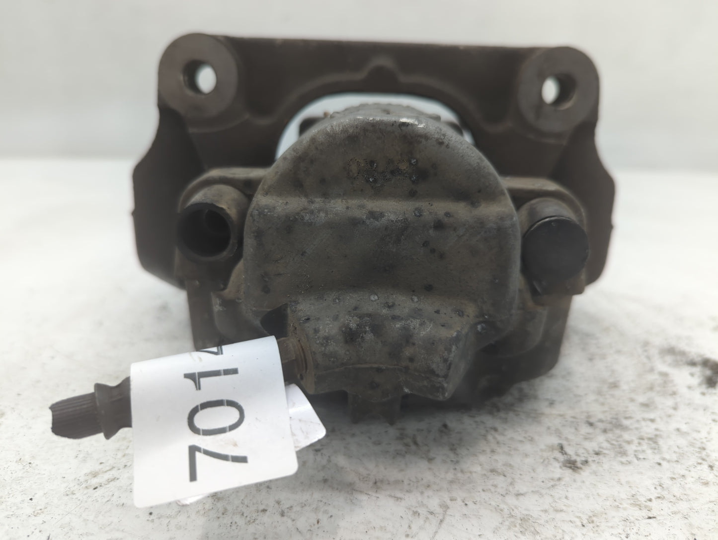 2011-2016 Bmw 528i Front Driver Left Brake Caliper - Oemusedautoparts1.com