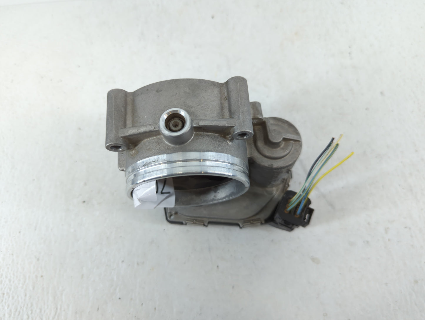 2008-2011 Bmw 528i Throttle Body P/N:A2C53356722 1354 7556118-04 Fits Fits 2007 2008 2009 2010 2011 2012 2013 OEM Used Auto 