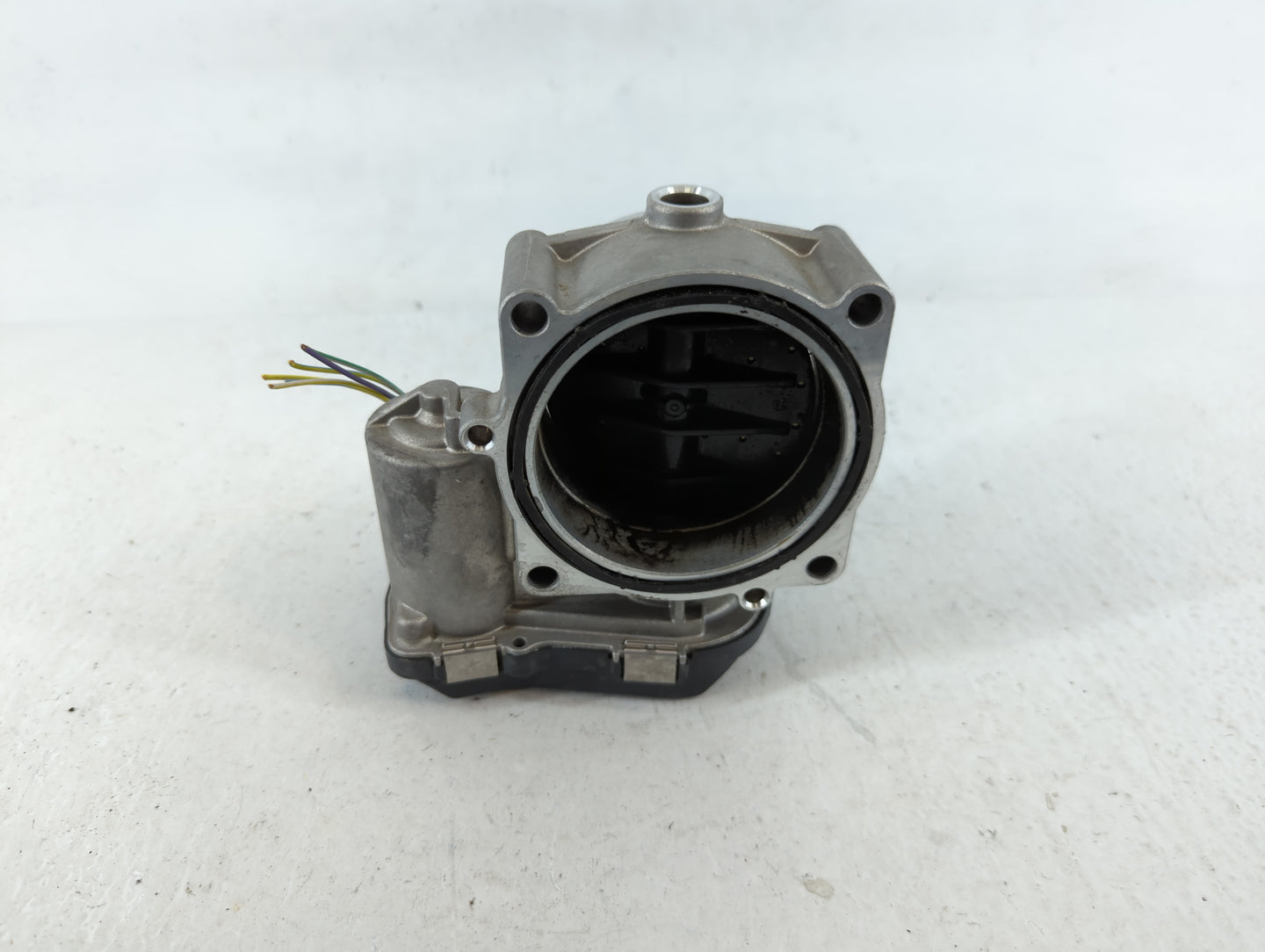 2008-2011 Bmw 528i Throttle Body P/N:A2C53356722 1354 7556118-04 Fits Fits 2007 2008 2009 2010 2011 2012 2013 OEM Used Auto 