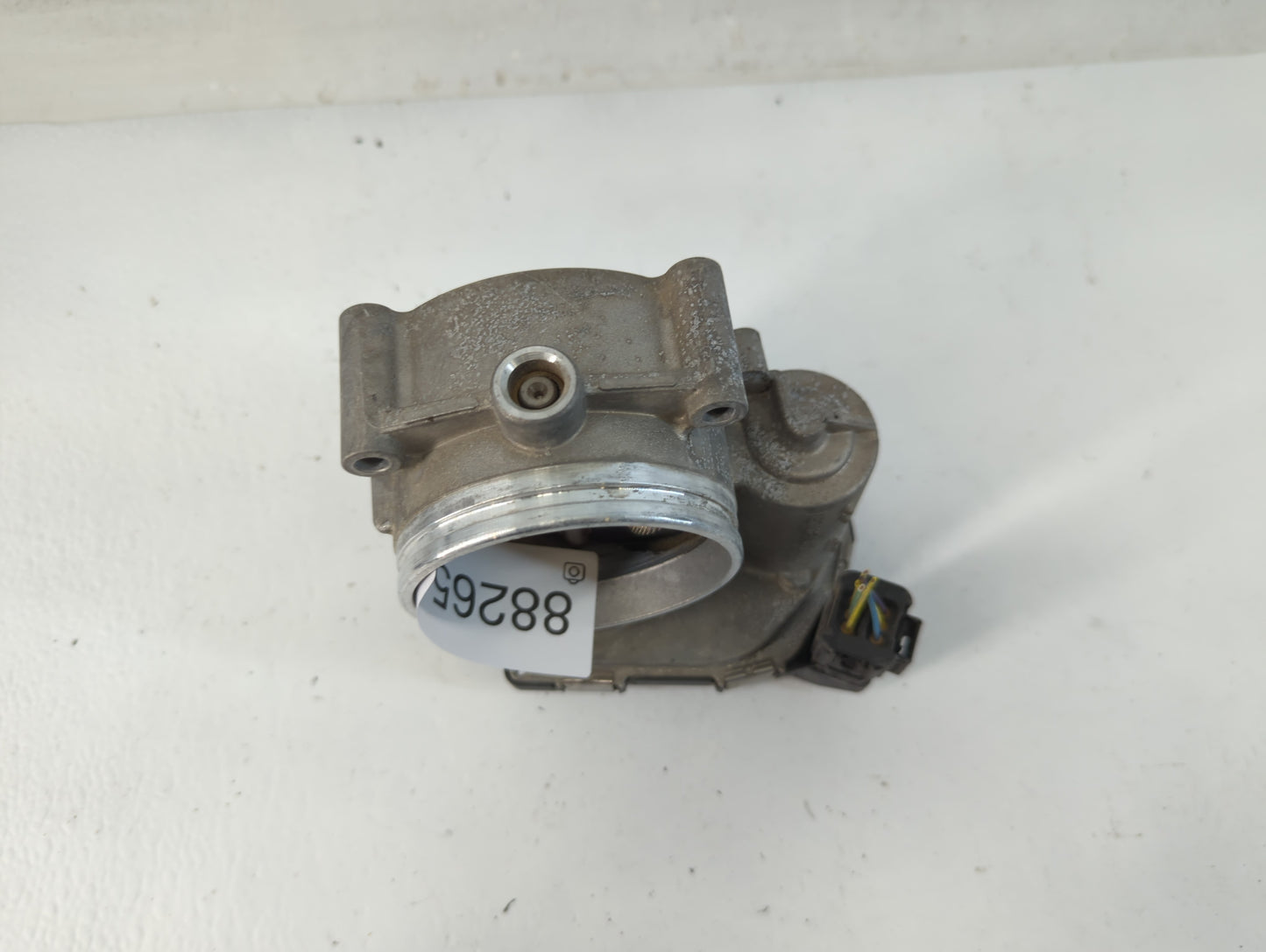 2008-2011 Bmw 528i Throttle Body P/N:A2C53356722 1354 7556118-04 Fits Fits 2007 2008 2009 2010 2011 2012 2013 OEM Used Auto 
