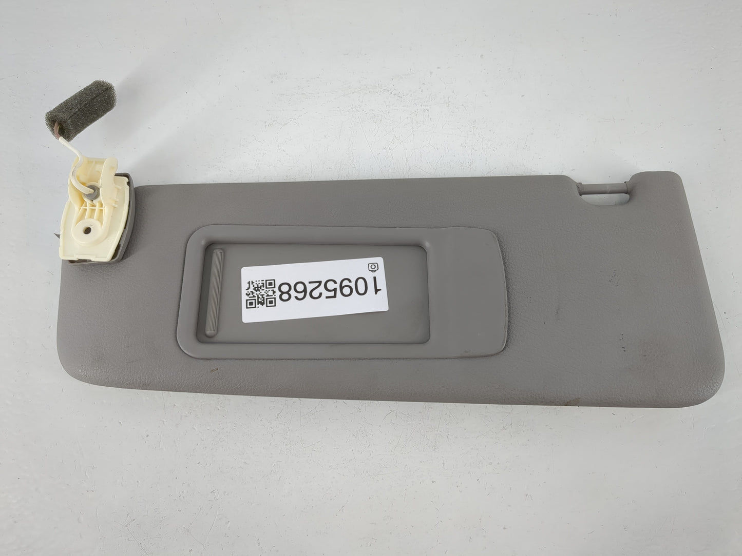 2010-2016 Bmw 535i Sun Visor Shade Replacement Driver Left Mirror Fits Fits 2010 2011 2012 2013 2014 2015 2016 OEM Used Auto