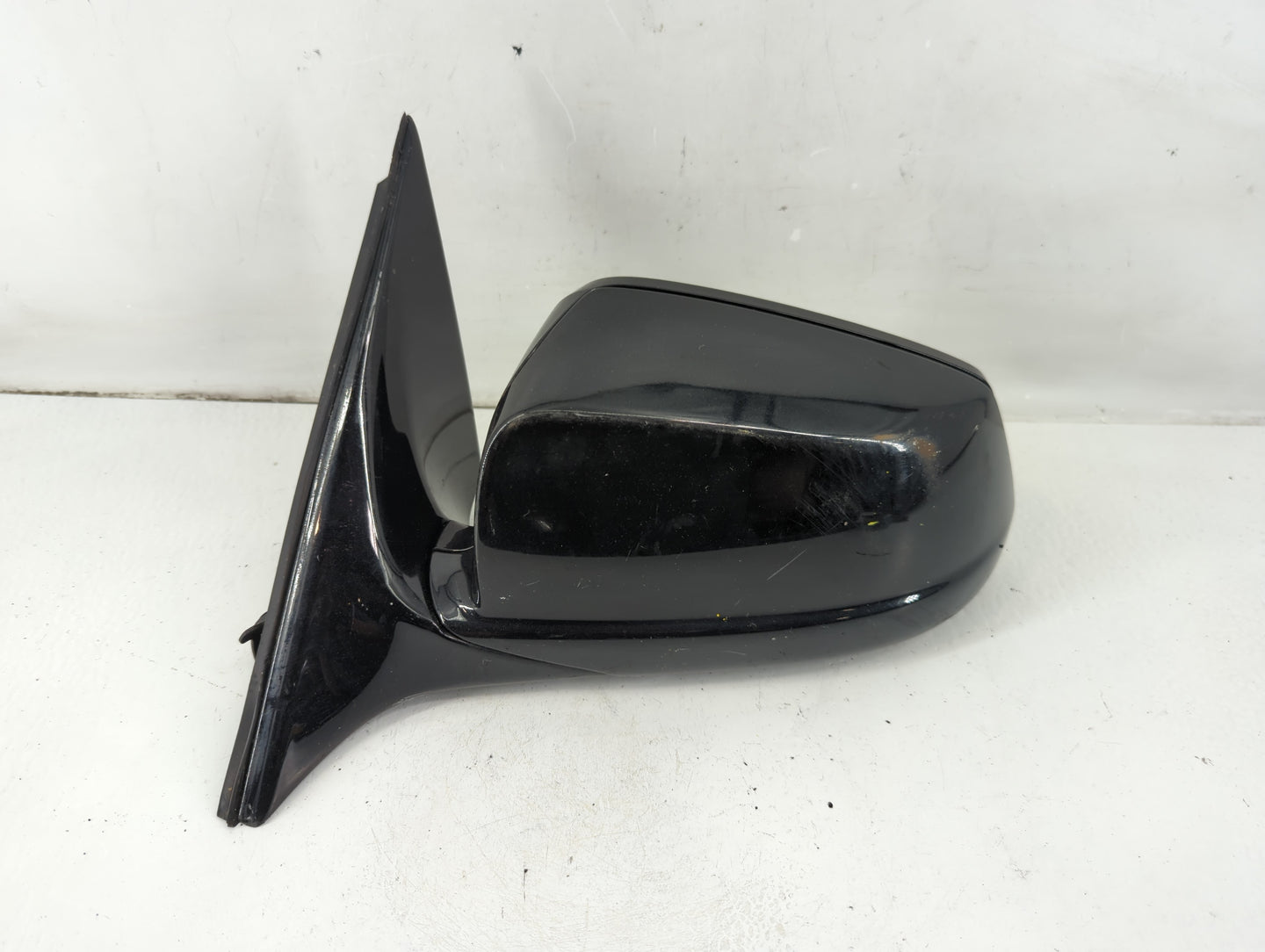 2011-2012 Bmw 535i Driver Side View Mirror - Left Door Mirror OEM Used - Oemusedautoparts1.com