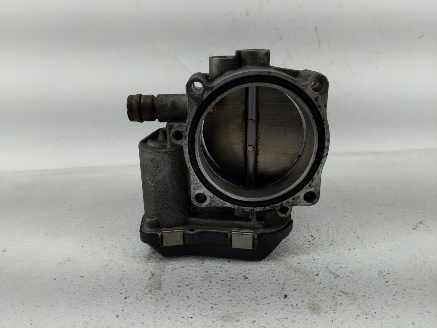 2010-2017 Bmw 535i Throttle Body P/N:1354 7597871-01 A2C53356724 Fits Fits 2010 2011 2012 2013 2014 2015 2016 2017 2018 2019