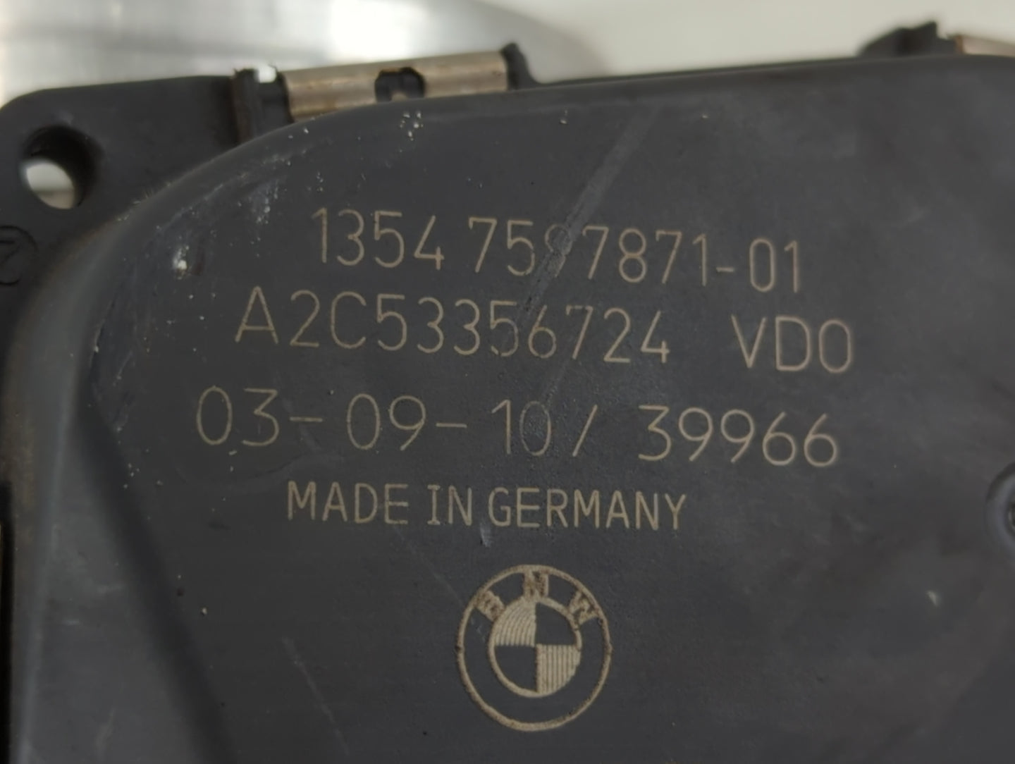 2010-2017 Bmw 535i Throttle Body P/N:1354 7597871-01 A2C53356724 Fits Fits 2010 2011 2012 2013 2014 2015 2016 2017 2018 2019