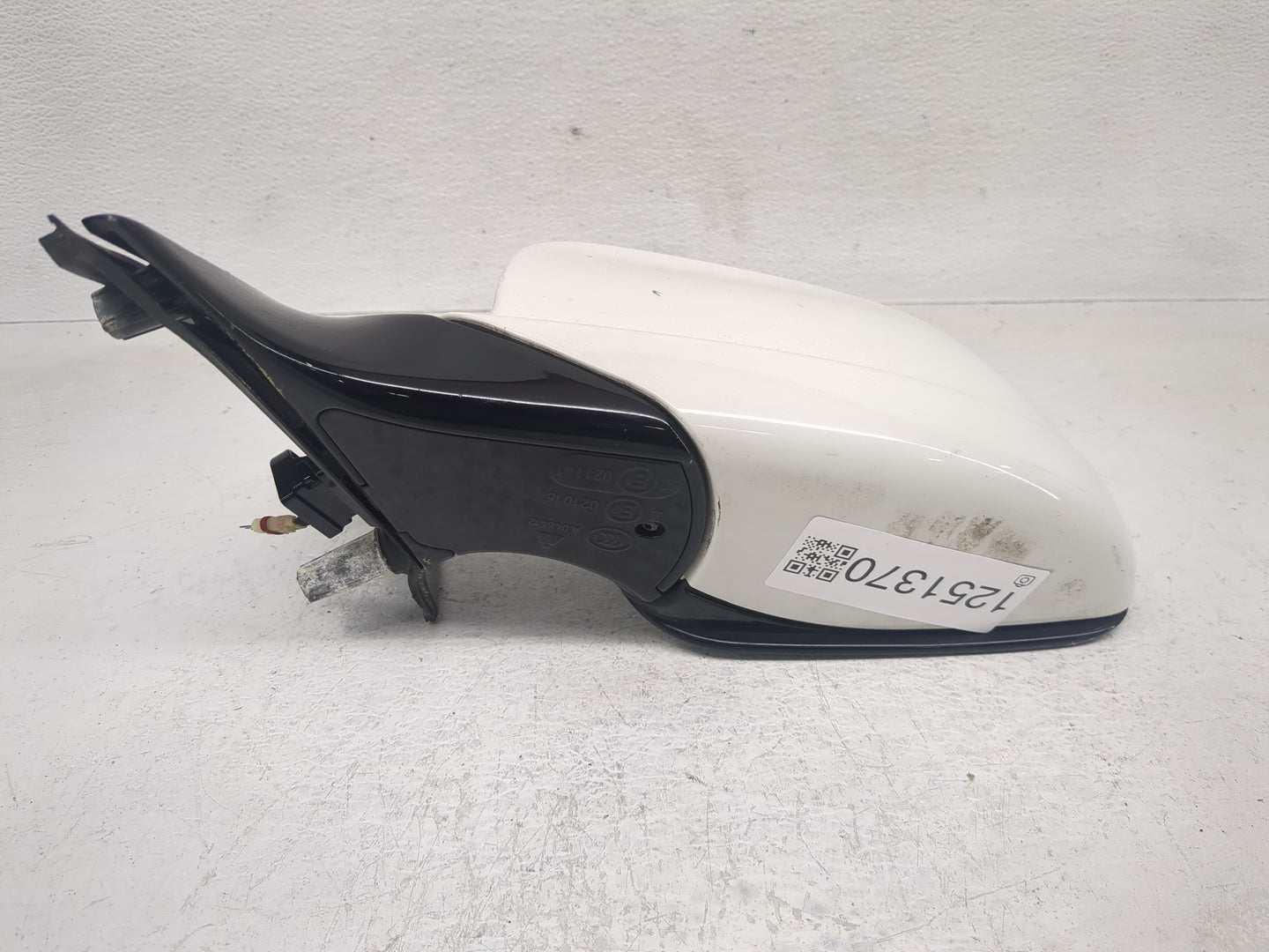 2011 Bmw 535i Side Mirror Replacement Driver Left View Door Mirror Fits OEM Used Auto Parts - Oemusedautoparts1.com