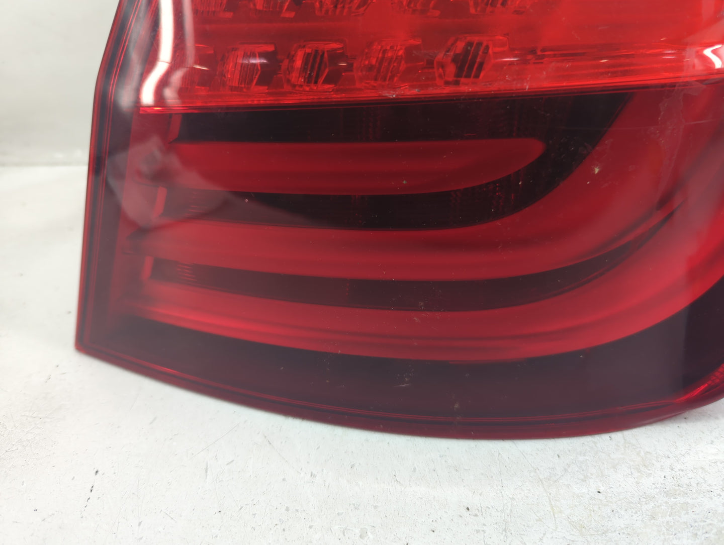 2011-2013 Bmw 535i Tail Light Assembly Passenger Right OEM P/N:173462-02 Fits Fits 2011 2012 2013 OEM Used Auto Parts - Oemu