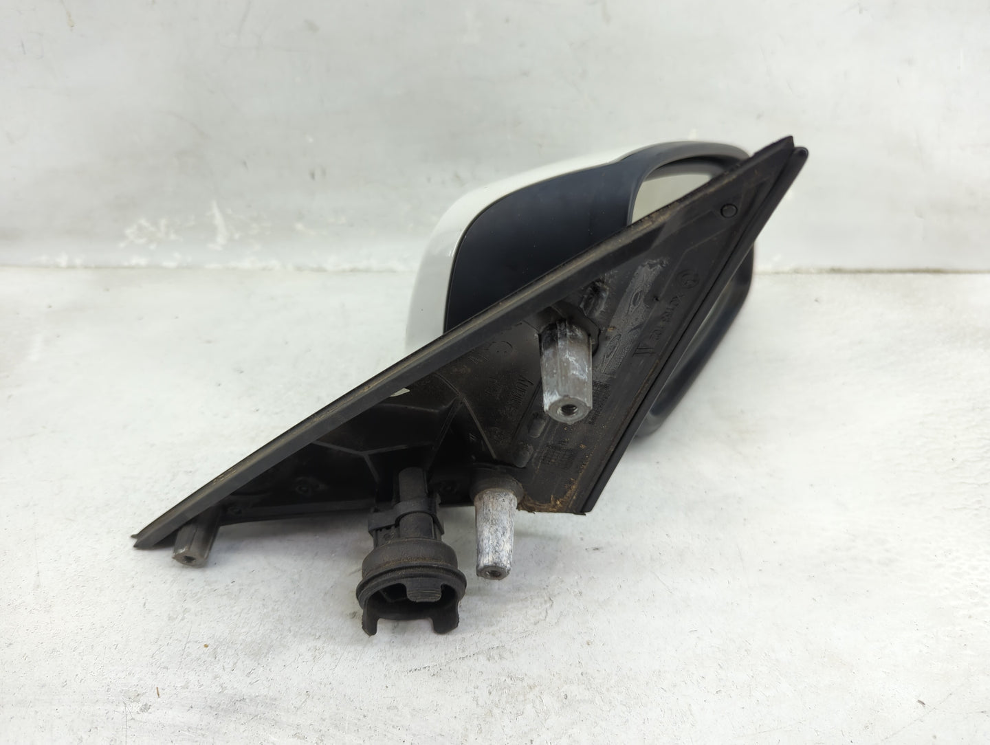 2011-2012 Bmw 535i Passenger Side View Mirror - Right Door Mirror OEM Used - Oemusedautoparts1.com