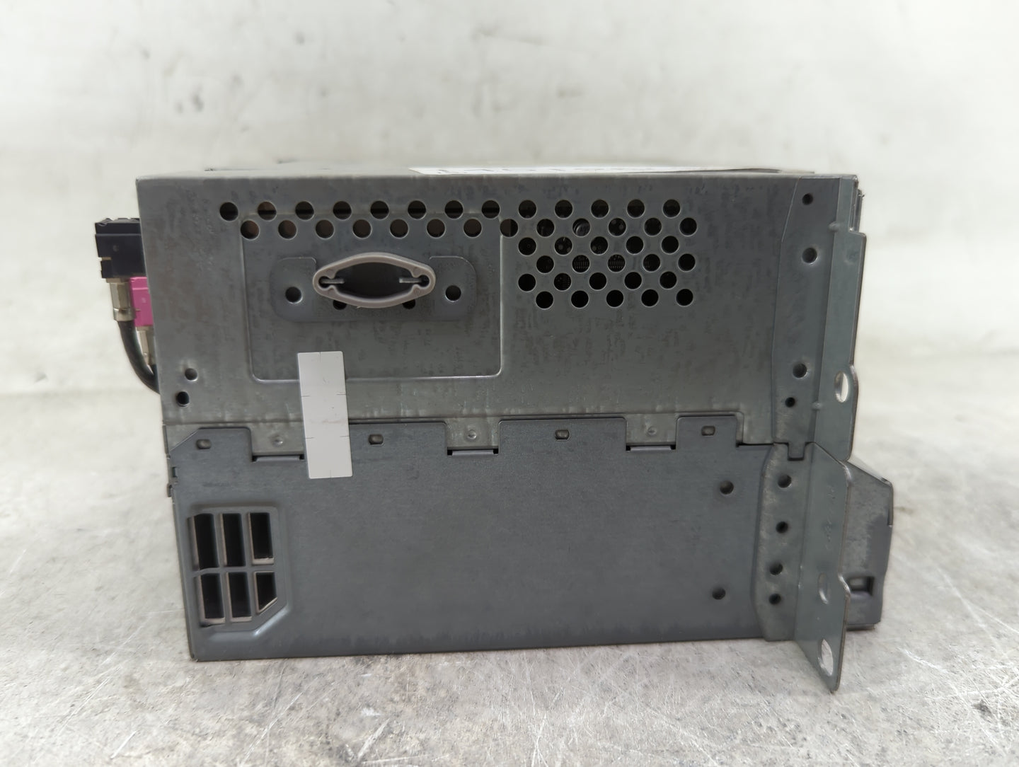 2011-2012 Bmw 535i Radio AM FM Cd Player Receiver Replacement P/N:9239158 ALB092A1037967 Fits Fits 2010 2011 2012 OEM Used A