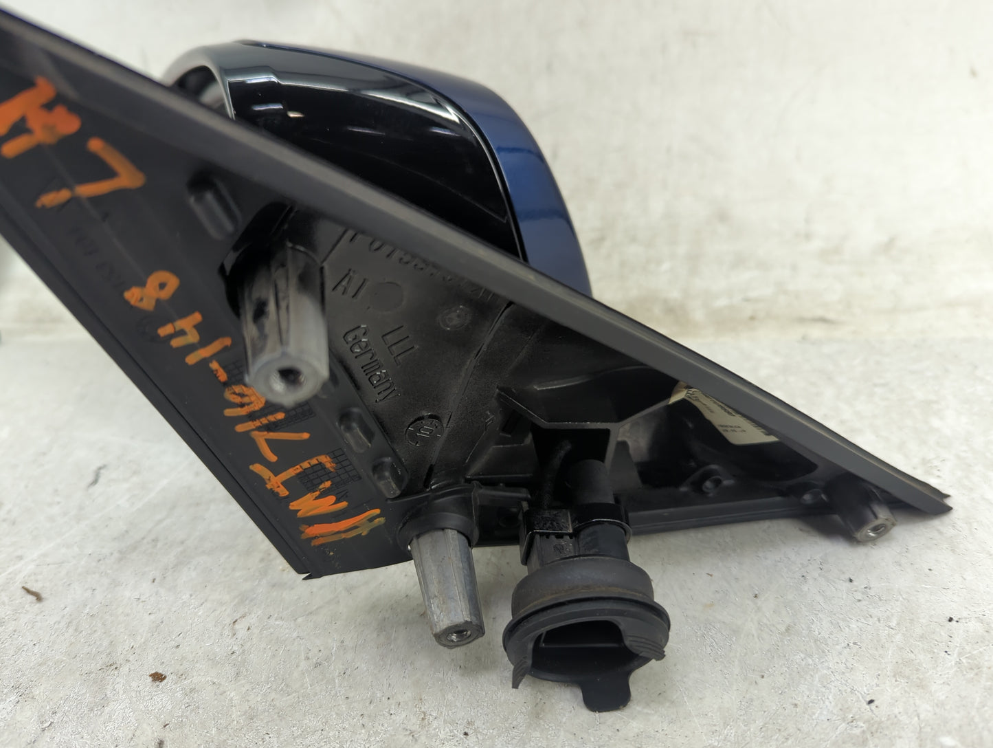 2011-2012 Bmw 535i Driver Side View Mirror - Left Door Mirror OEM Used - Oemusedautoparts1.com