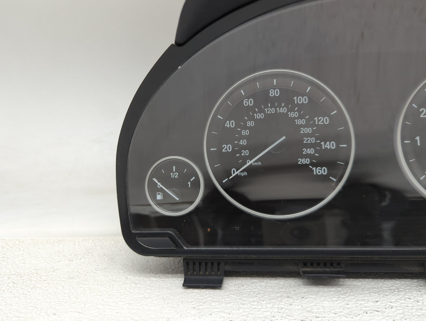 2011 Bmw 535i Instrument Cluster Speedometer Gauges P/N:9249343-01 2119945-06, 25811511, 1000097231 Fits OEM Used Auto Parts