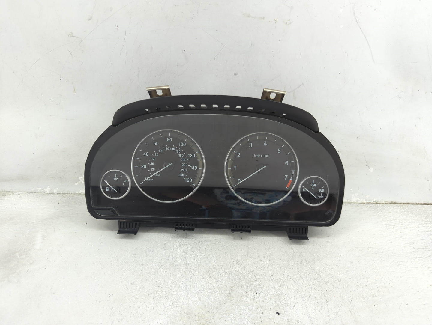 2011 Bmw 535i Instrument Cluster Speedometer Gauges P/N:9249343-01 2119945-06, 25811511, 2000102182 Miles:121K Fits OEM Used