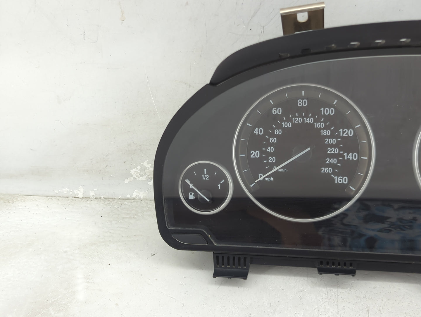 2011 Bmw 535i Instrument Cluster Speedometer Gauges P/N:9249343-01 2119945-06, 25811511, 2000102182 Miles:121K Fits OEM Used