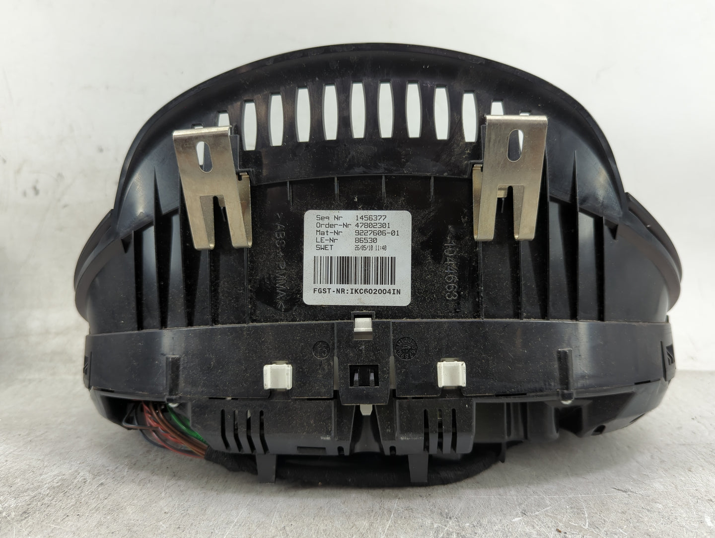 2011 Bmw 535i Instrument Cluster Speedometer Gauges P/N:9227606-01 2059559-05, 258115 11 Miles:102K Fits OEM Used Auto Parts