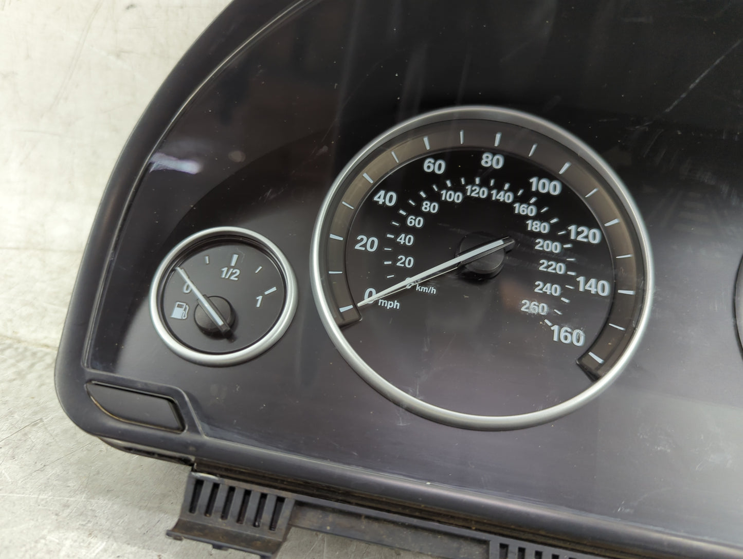 2011 Bmw 535i Instrument Cluster Speedometer Gauges P/N:9227606-01 2059559-05 Miles:145K Fits OEM Used Auto Parts - Oemuseda