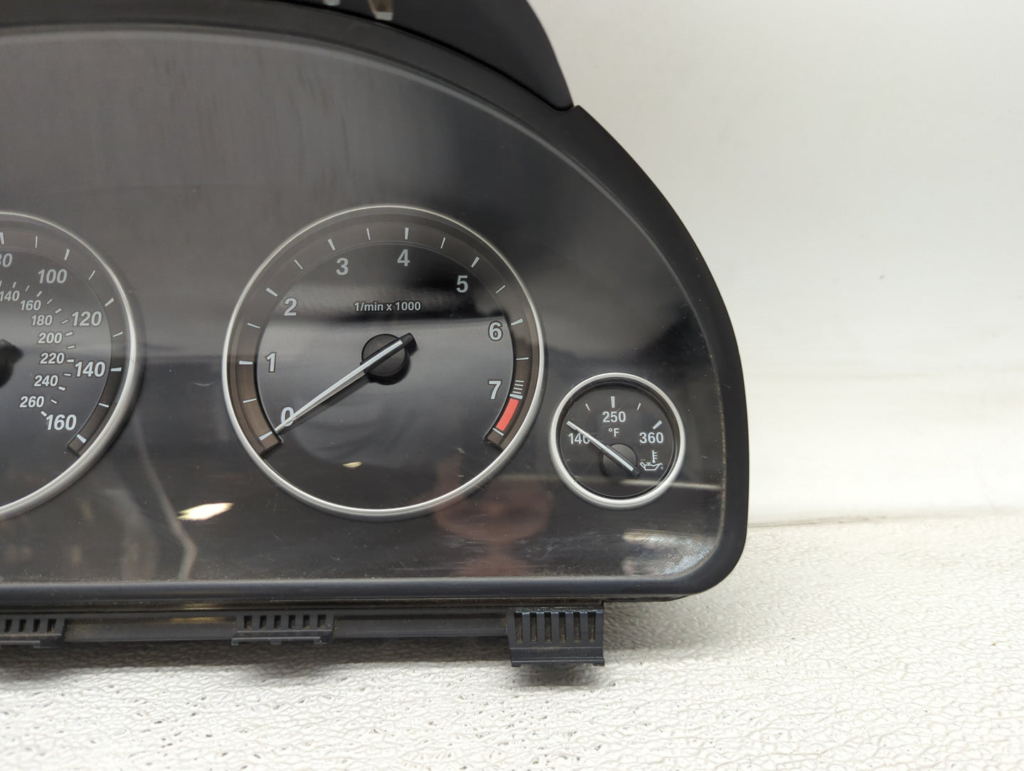 2011 Bmw 535i Instrument Cluster Speedometer Gauges P/N:9227606-01 2059559-05, 25811511, 1000018230 Fits OEM Used Auto Parts