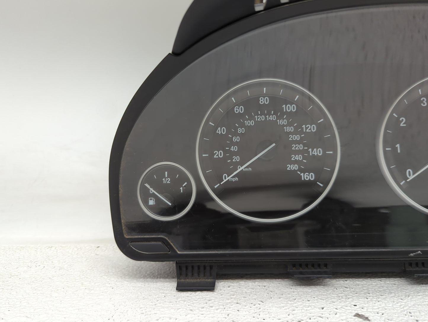 2011 Bmw 535i Instrument Cluster Speedometer Gauges P/N:9249343-01 2119945-06, 3000093495, 25811511 Fits OEM Used Auto Parts