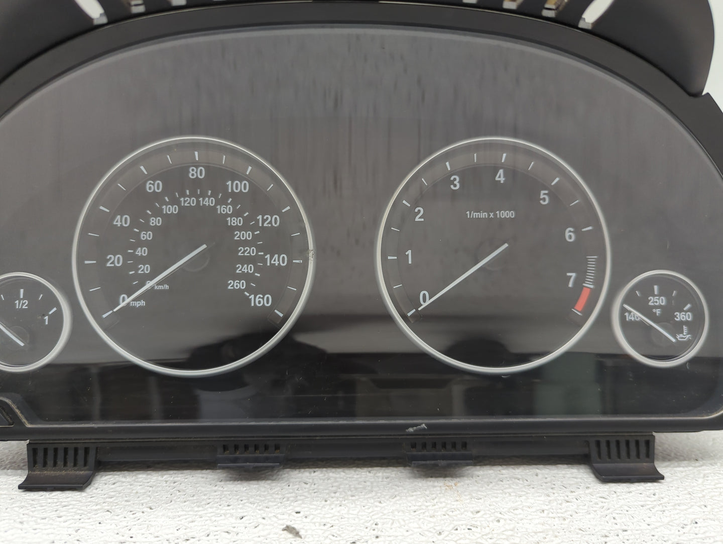 2011 Bmw 535i Instrument Cluster Speedometer Gauges P/N:9249343-01 2119945-06, 3000093495, 25811511 Fits OEM Used Auto Parts