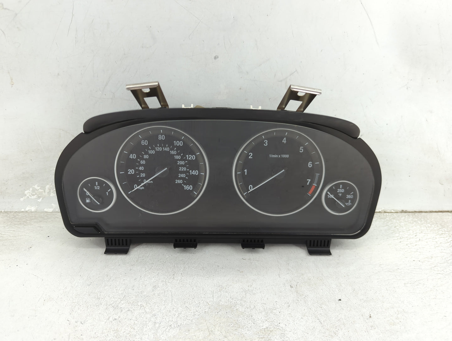 2011 Bmw 535i Instrument Cluster Speedometer Gauges P/N:9249343-01 2119945-06, 258115, 2000086439 Miles:129K Fits OEM Used A